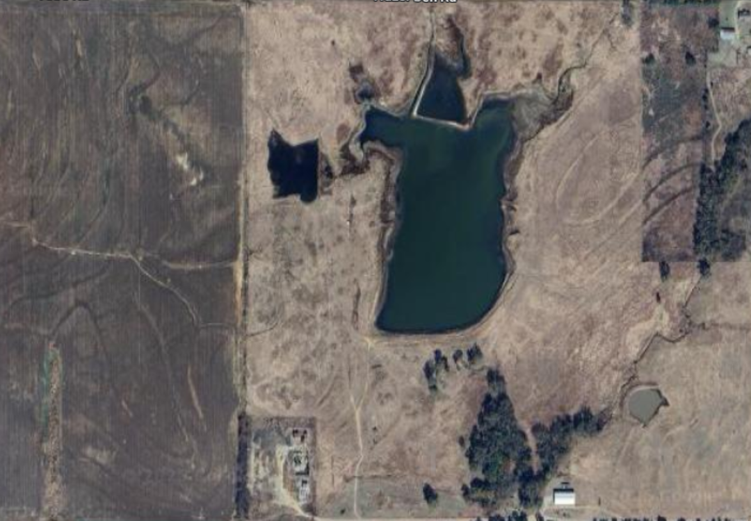 Killer Waterfowl Lease w House in Pottawatomie County 530 acres with 5 ponds - Sandpit