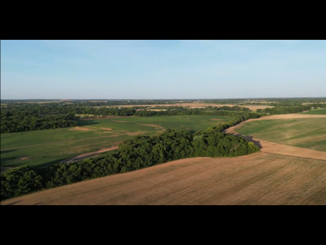 Beautiful hunting property and a Deer Haven. 300 acre Hunting Lease Coop Includes 88 acres on the River - River Coop