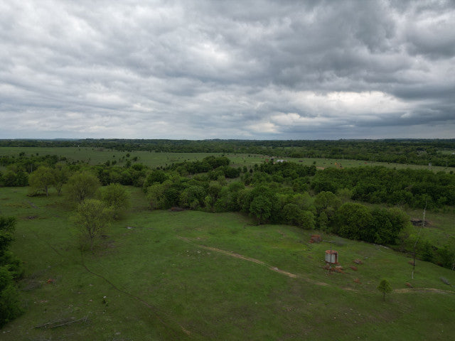 Hughes County Whitetail Hunting on this 335 acres Hunting Lease - Prison Place